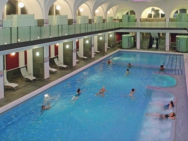 Copyright: (Mit freundlicher Genehmigung der Stadt Karlsruhe - Bäderbetriebe) Copyright: (Mit freundlicher Genehmigung der Stadt Karlsruhe - Bäderbetriebe)