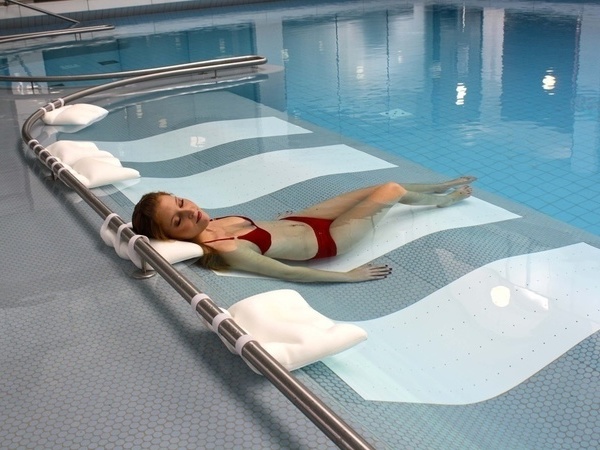 Bildnachweis: Mit freundlicher Genehmigung der Stadt Karlsruhe - Bäderbetriebe Bildnachweis: Mit freundlicher Genehmigung der Stadt Karlsruhe - Bäderbetriebe