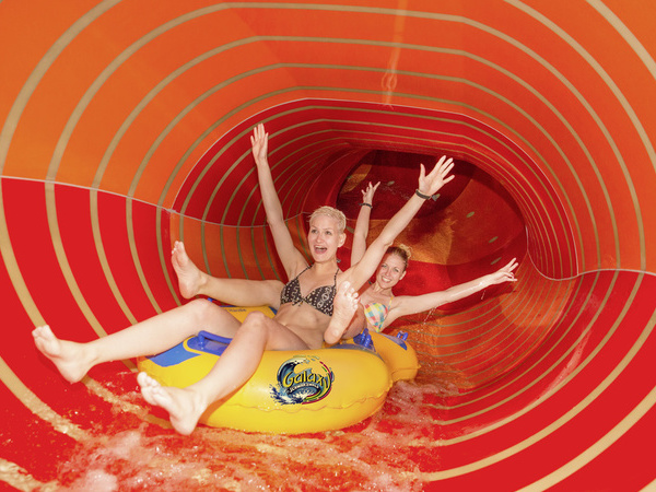 X-Tube im BADEPARADIES SCHWARZWALD Bildnachweis: Mit freundlicher Genehmigung des Marketing BBADEPARADIES SCHWARZWALD X-Tube im BADEPARADIES SCHWARZWALD Bildnachweis: Mit freundlicher Genehmigung des Marketing BBADEPARADIES SCHWARZWALD